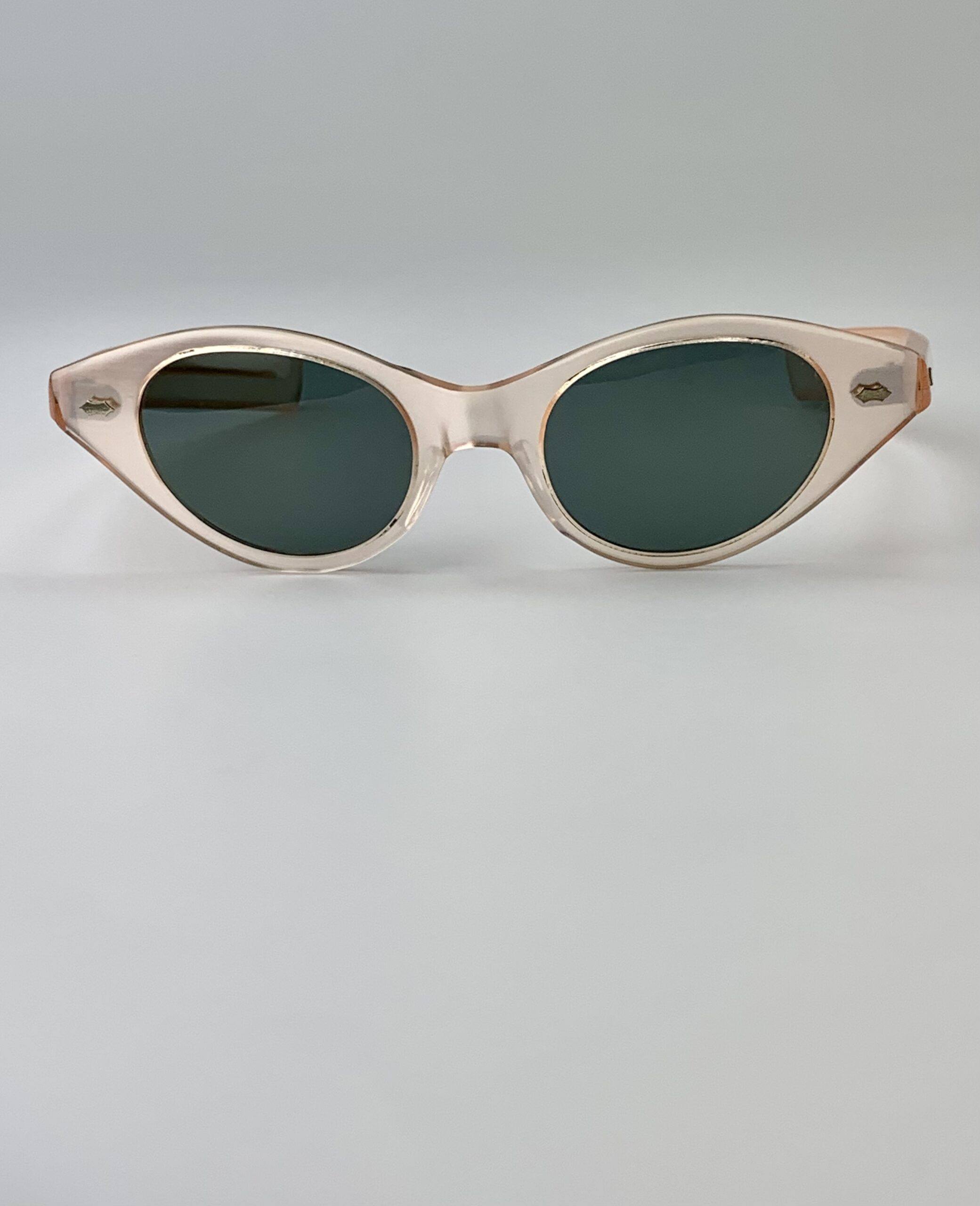 1950\'s Bakelite CatEyed Sunglasses VINTAGE 1960 main image 3